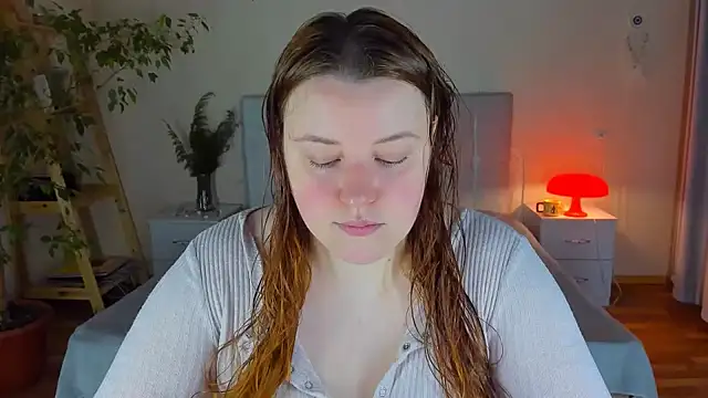 Snapshot of PolinaSalvatore chatting on November 11, 2:39 pm PolinaSalvatore online show from November 11, 2:39 pm