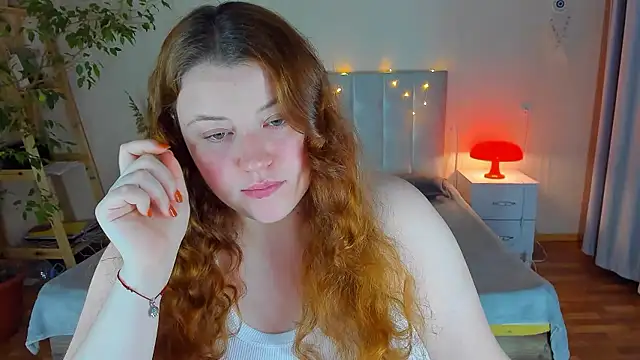 Snapshot of PolinaSalvatore chatting on November 21, 3:33 pm PolinaSalvatore online show from November 21, 3:33 pm