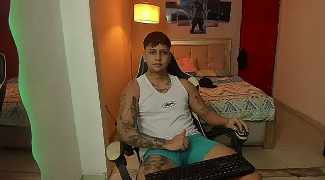 Jake simons online show from January 13, 6:16 am