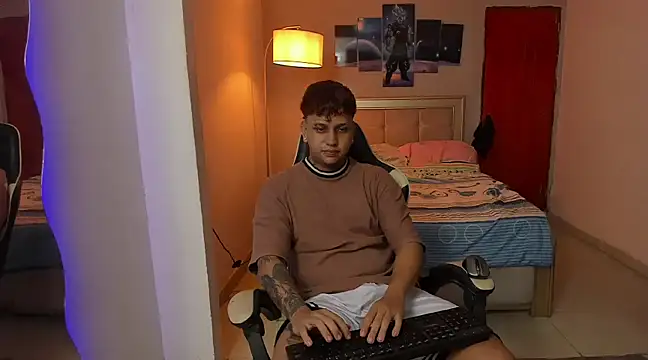 Jake simons online show from January 14, 1:15 am