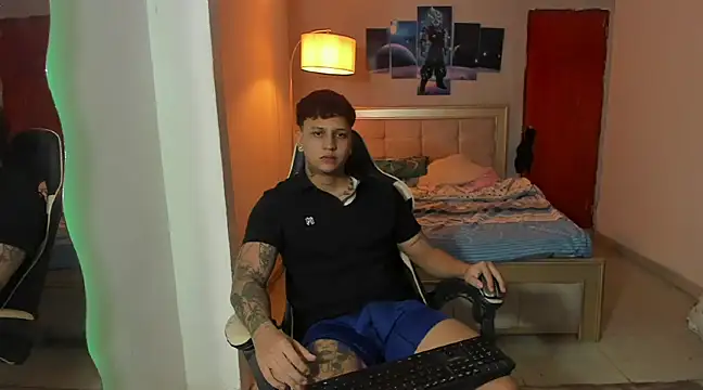 Jake simons online show from January 22, 3:40 pm