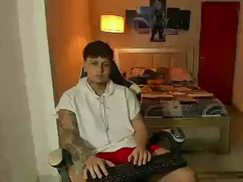 Jake simons online show from February 18, 11:52 pm