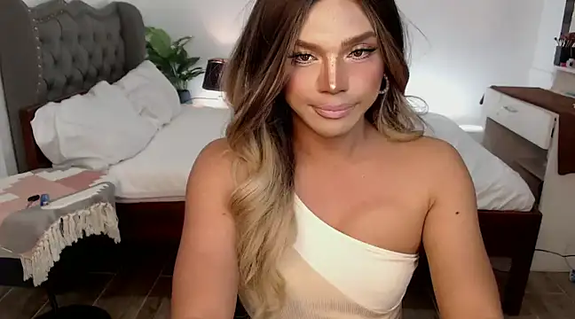 liaa lurrecams online show from January 20, 1:53 pm