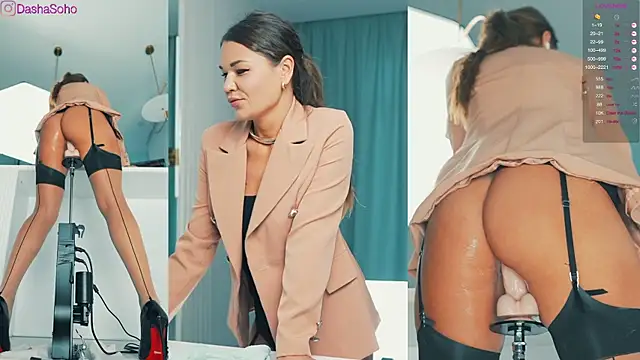 Snapshot of art_porno chatting on October 2, 1:23 am art porno online show from October 2, 1:23 am