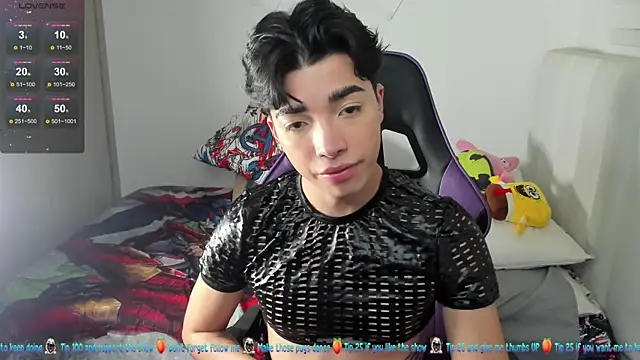 santy7v7 online show from February 23, 1:21 pm