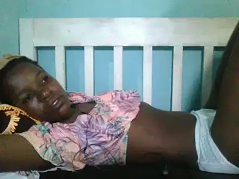 sweetchic  online show from March 6, 9:47 am