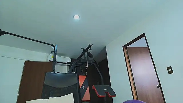 Lia sarahi online show from February 3, 5:35 pm