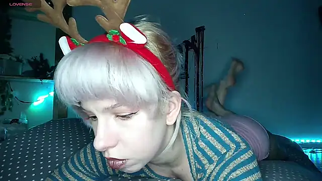 cruellagoth666 online show from December 24, 5:23 pm