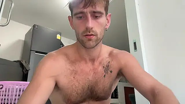 lukegunn online show from January 24, 12:09 am