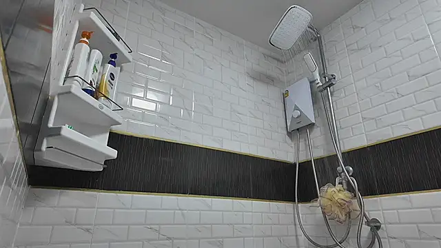 lukegunn online show from September 27, 10:26 pm