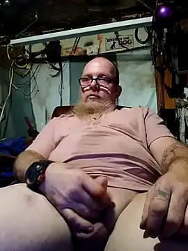 Kevinmc1d online show from October 25, 8:25 pm