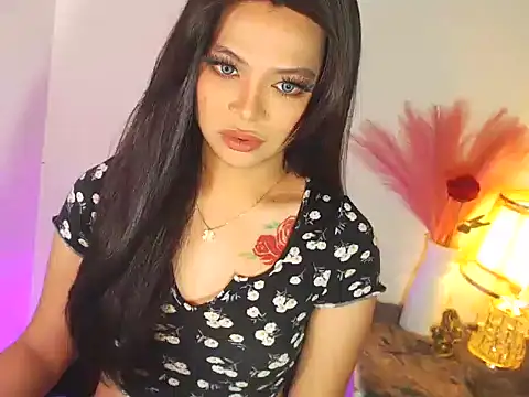 MajesticKitana online show from October 14, 6:25 am