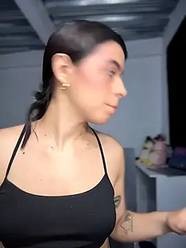 IvySanders1 online show from December 1, 10:04 pm