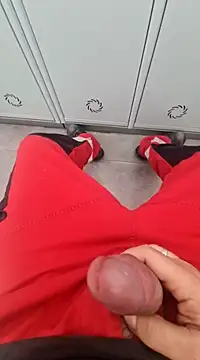 Snapshot of 987654Alf chatting on January 9, 10:31 am 987654Alf online show from January 9, 10:31 am