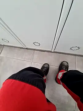 Snapshot of 987654Alf chatting on January 14, 10:38 am 987654Alf online show from January 14, 10:38 am