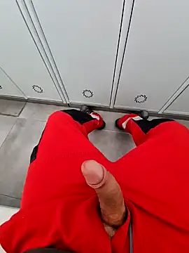 Snapshot of 987654Alf chatting on February 3, 10:47 am 987654Alf online show from February 3, 10:47 am