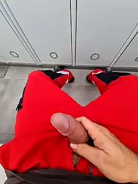 Snapshot of 987654Alf chatting on February 5, 10:41 am 987654Alf online show from February 5, 10:41 am