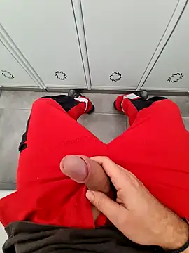 Snapshot of 987654Alf chatting on February 7, 10:08 am 987654Alf online show from February 7, 10:08 am