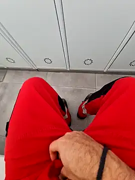 Snapshot of 987654Alf chatting on February 11, 9:42 am 987654Alf online show from February 11, 9:42 am