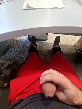 Snapshot of 987654Alf chatting on February 18, 3:54 pm 987654Alf online show from February 18, 3:54 pm