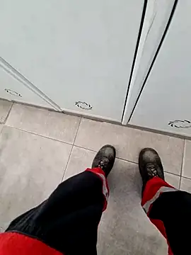 Snapshot of 987654Alf chatting on September 22, 7:54 am 987654Alf online show from September 22, 7:54 am