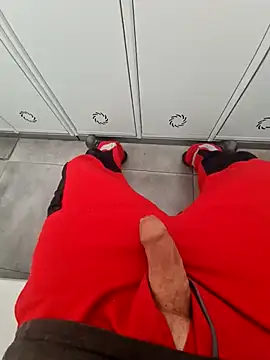 Snapshot of 987654Alf chatting on September 29, 8:52 am 987654Alf online show from September 29, 8:52 am