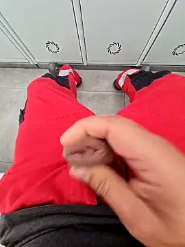 Snapshot of 987654Alf chatting on September 30, 8:52 am 987654Alf online show from September 30, 8:52 am