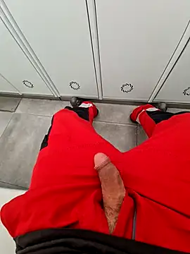 Snapshot of 987654Alf chatting on October 9, 7:28 am 987654Alf online show from October 9, 7:28 am