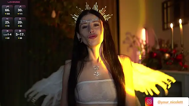 Snapshot of Your_Nicolett chatting on January 27, 4:41 am Your Nicolett online show from January 27, 4:41 am