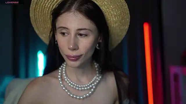 Snapshot of Your_Nicolett chatting on March 12, 4:08 am Your Nicolett online show from March 12, 4:08 am