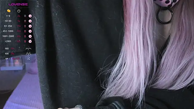 Misty Shadow online show from December 4, 12:30 am