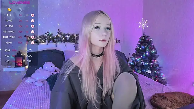 Misty Shadow online show from December 25, 10:37 pm