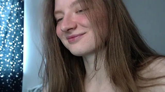 mollytuck online show from March 2, 9:31 am