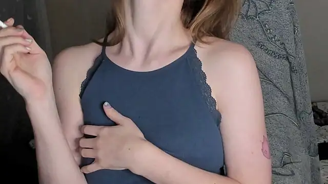 mollytuck online show from September 12, 4:40 pm