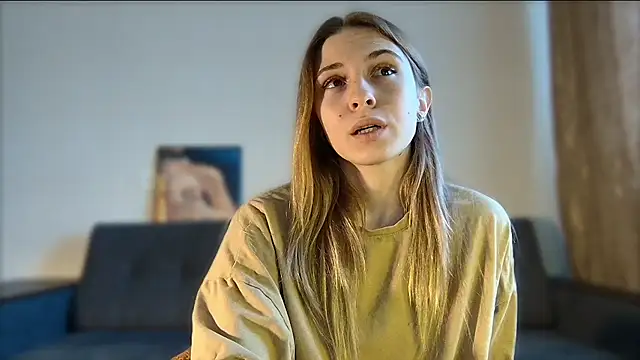 LovelyKatea online show from March 12, 10:37 am