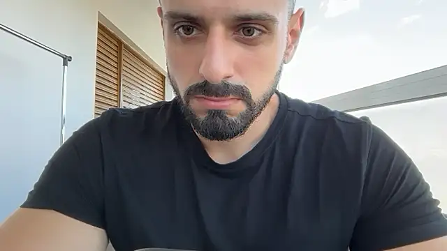 Snapshot of jeffmaverick12 chatting on September 18, 2:08 pm jeffmaverick12 online show from September 18, 2:08 pm