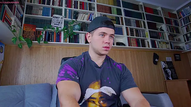 Arilas  online show from September 27, 6:29 am