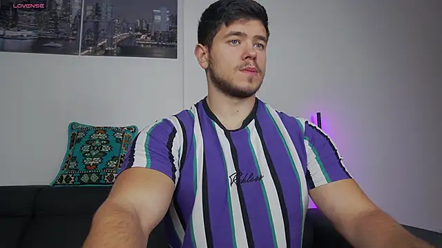 Arilas  online show from November 16, 8:09 am