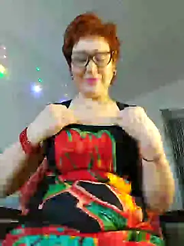 Snapshot of Fire_Night chatting on January 9, 9:37 am Fire Night online show from January 9, 9:37 am