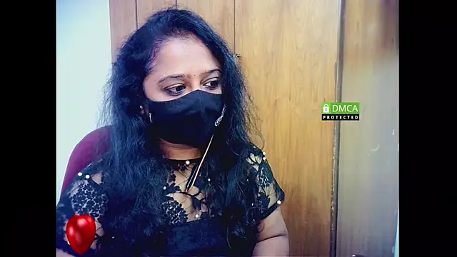 sexynayan23 online show from September 26, 5:39 pm