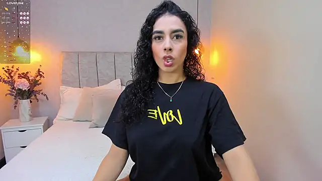 Snapshot of Maysoon_sabato chatting on March 9, 1:15 pm Maysoon sabato online show from March 9, 1:15 pm