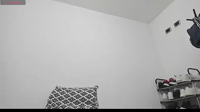 perla jeff online show from October 16, 11:11 am