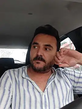 Snapshot of Consensustr chatting on October 3, 12:46 pm Consensustr online show from October 3, 12:46 pm