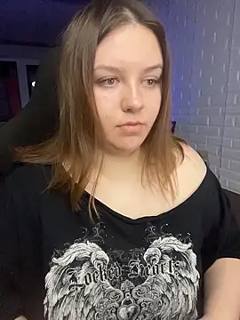 Snapshot of XNirvanaX chatting on November 22, 2:32 am XNirvanaX online show from November 22, 2:32 am