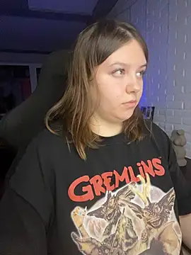 Snapshot of XNirvanaX chatting on November 23, 2:55 am XNirvanaX online show from November 23, 2:55 am