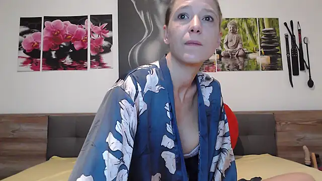 Naschkatze01 online show from October 20, 6:14 am