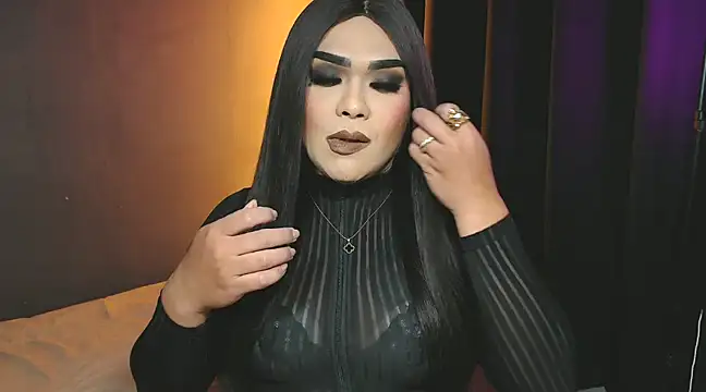 Snapshot of VictoriaEliz chatting on January 25, 7:06 am VictoriaEliz online show from January 25, 7:06 am