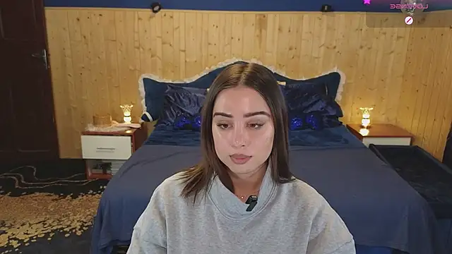 VanessaDoyle online show from February 3, 8:35 pm