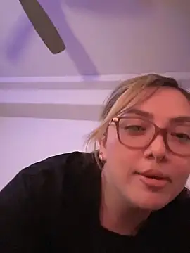 drizzypeach602 online show from December 27, 5:09 am