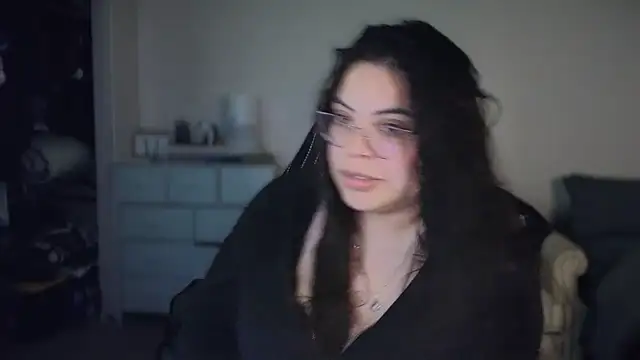 drizzypeach602 online show from December 29, 3:22 am